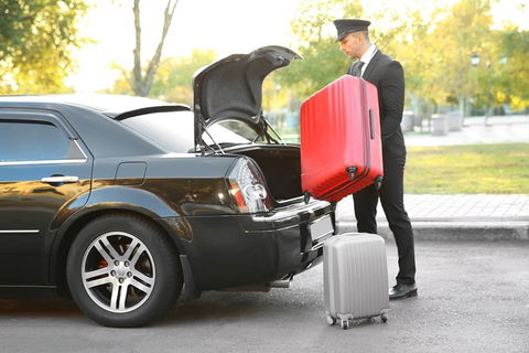 Round Trip Transfer In Private Vehicle From-to Airport In Adelaide Downtown - Surfers Paradise Gold Coast 7