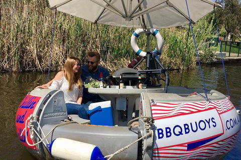 Adelaide 2-hour BBQ Boat Hire For 2 People - Surfers Paradise Gold Coast 4
