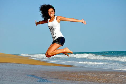 Adelaide Beach Tour - Surfers Paradise Gold Coast 0