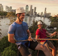 Abseiling the Kangaroo Point Cliffs in Brisbane - Surfers Paradise Gold Coast
