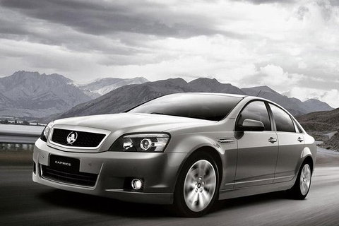 Brisbane Private Chauffeured Airport Transfer - Surfers Paradise Gold Coast 0