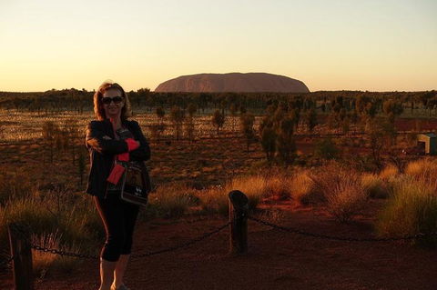 Uluru Field Of Light Sunrise Tour - Surfers Paradise Gold Coast 3