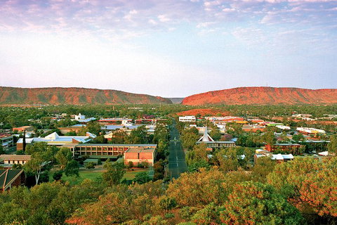 Alice Springs To Uluru (Ayers Rock) One Way Shuttle - Surfers Paradise Gold Coast 1