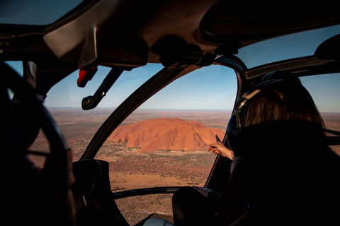 Uluru Helicopter Flights - Surfers Paradise Gold Coast 4