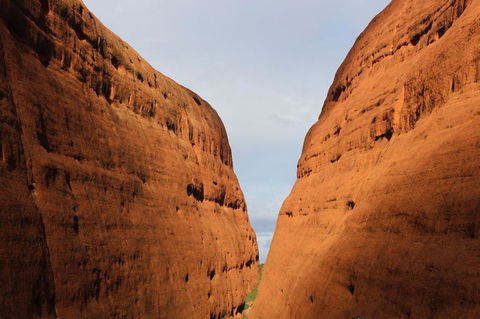 Kata Tjuta Sunrise And Valley Of The Winds Half-Day Trip - Surfers Paradise Gold Coast 6