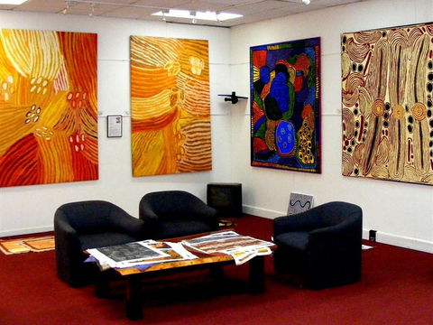 Aboriginal Fine Arts Gallery - Surfers Paradise Gold Coast 1
