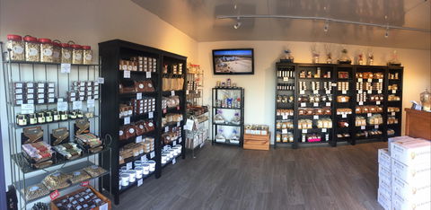 Almondco Almond Hut - Surfers Paradise Gold Coast 1