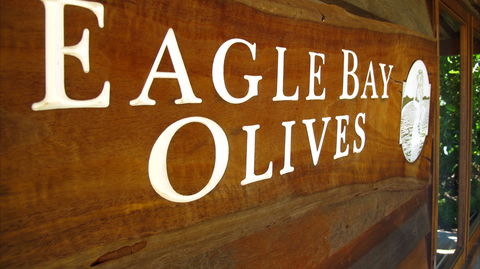 Eagle Bay - Surfers Paradise Gold Coast 1