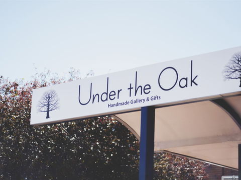 Under The Oak Handmade Gallery And Gifts - Surfers Paradise Gold Coast 1