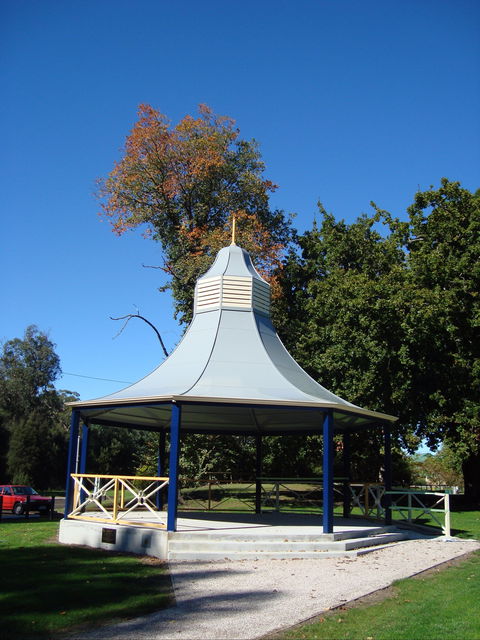 Bells Parade Reserve - Surfers Paradise Gold Coast 1