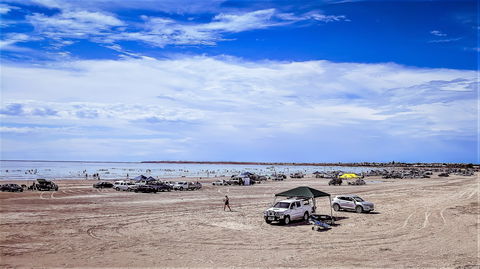 North Beach, Wallaroo - Surfers Paradise Gold Coast 0