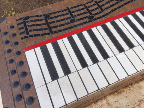 Piano Park Bench, Moonta - Surfers Paradise Gold Coast 2