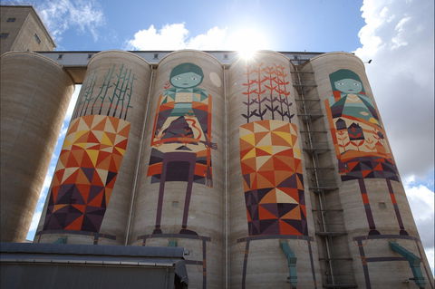 PUBLIC Silo Trail: Merredin - Surfers Paradise Gold Coast 0
