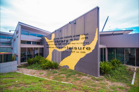 Blacktown City Libraries - Surfers Paradise Gold Coast 1