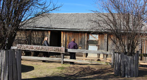 Early Settlers Hut - Surfers Paradise Gold Coast 1