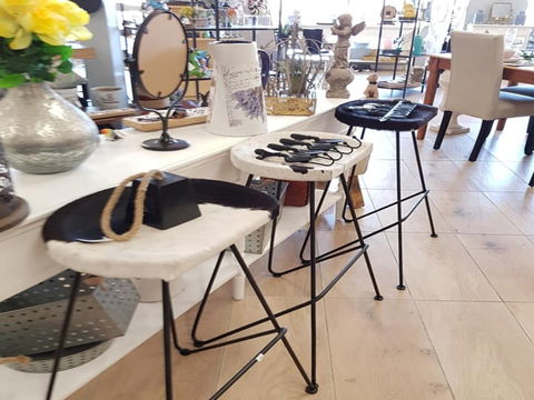 TSG Giftware Young - Surfers Paradise Gold Coast 2