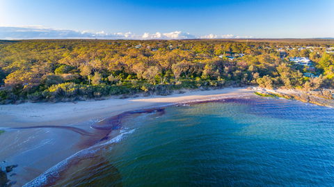 Abrahams Bosom Beach - Surfers Paradise Gold Coast 0