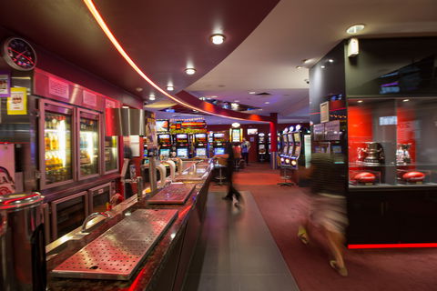 Ainslie Football And Social Club - Surfers Paradise Gold Coast 0