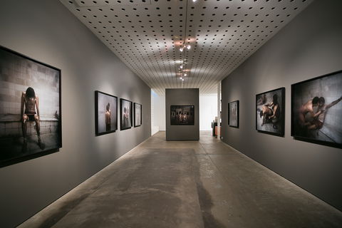 Centre For Contemporary Photography - Surfers Paradise Gold Coast 1