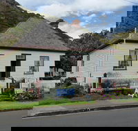 Joe Lyons Cottage - Surfers Paradise Gold Coast