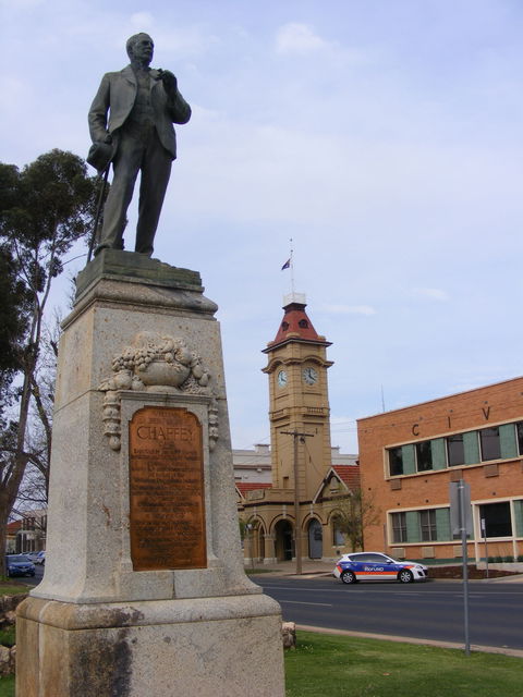 The Chaffey Trail, Mildura - Surfers Paradise Gold Coast 0