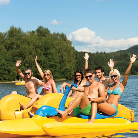 Aquafun Avoca Lake - Surfers Paradise Gold Coast 1