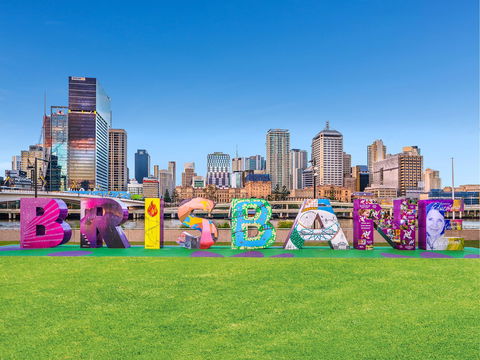 BRISBANE Sign - Surfers Paradise Gold Coast 0