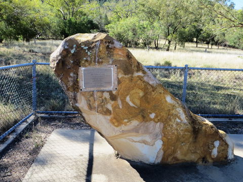 John Oxley Monument - Surfers Paradise Gold Coast 0