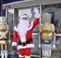 Mrs Claus and Santa - Surfers Paradise Gold Coast