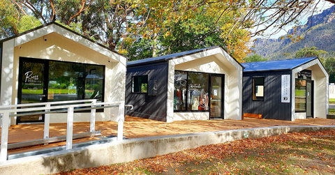 Russ Studios - Surfers Paradise Gold Coast 0