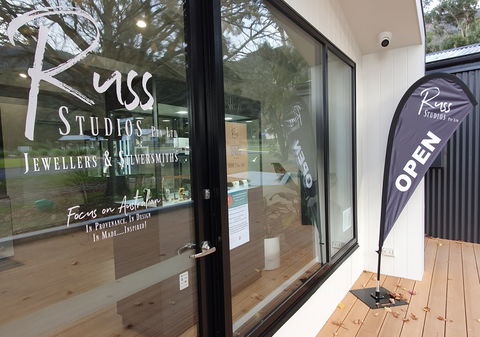 Russ Studios - Surfers Paradise Gold Coast 2