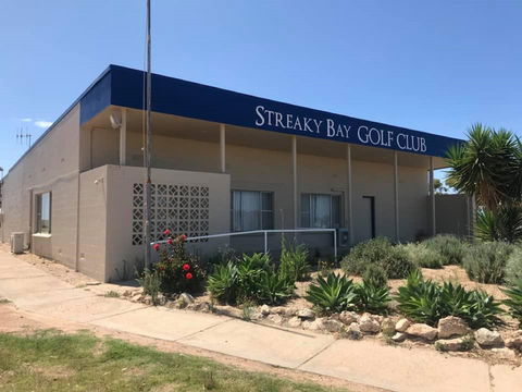Streaky Bay Golf Club - Surfers Paradise Gold Coast 0
