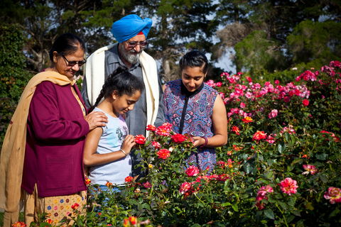 Victoria State Rose Garden At Werribee Park - Surfers Paradise Gold Coast 0