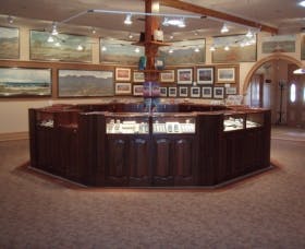 Absaloms Gallery - Surfers Paradise Gold Coast 2