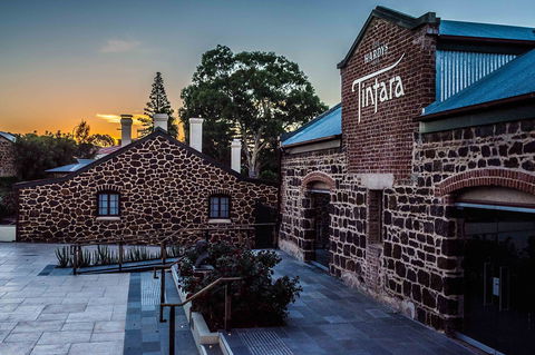 Hardys Tintara Winery - Surfers Paradise Gold Coast 0