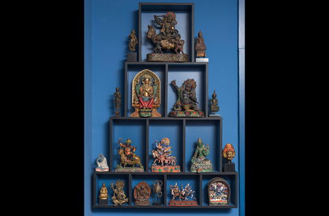 Oceanic Arts Australia Gallery - Surfers Paradise Gold Coast 2