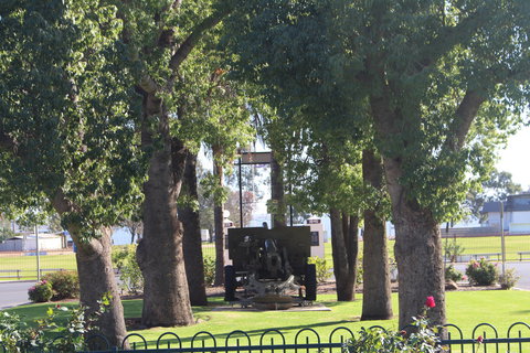 War Gun Trophy - Surfers Paradise Gold Coast 2