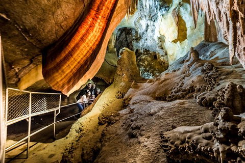Jenolan Caves: Imperial Cave Tour - Surfers Paradise Gold Coast 4