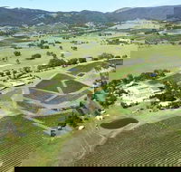 Helicopter Tour of Hunter Valley in New South Wales with Lunch - Surfers Paradise Gold Coast