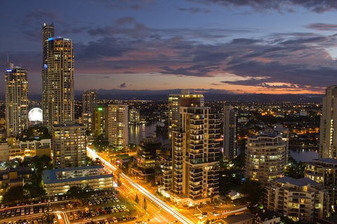 Departure Private Transfers From Gold Coast City To Gold Coast Airport OOL - Surfers Paradise Gold Coast 4