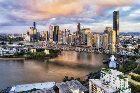 Brisbane Airport Transfers : Brisbane Airport BNE To Brisbane In Luxury Van - Surfers Paradise Gold Coast 4