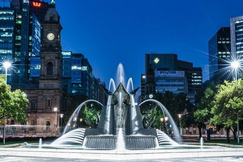 Adelaide Airport Transfers : Adelaide City To Airport ADL In Business Car - Surfers Paradise Gold Coast 4