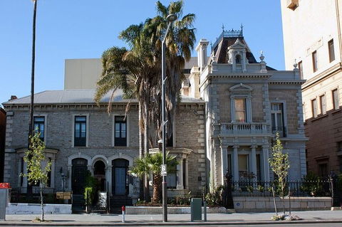 Departure Private Transfers: Adelaide To Adelaide Airport ADL In Luxury Van - Surfers Paradise Gold Coast 3