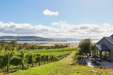 Launceston Wine & Sightseeing Tours - Surfers Paradise Gold Coast 0