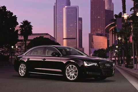 Audi A8 Chauffeur Car Melbourne Airport To CBD - Surfers Paradise Gold Coast 5