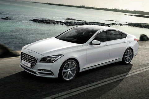 Private Transfer From Melbourne Avalon (AVV) To Melbourne - Surfers Paradise Gold Coast 0