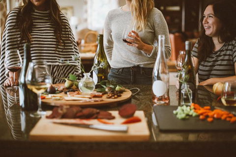 Full-Day Gourmet Wine Tour With Pick Up And Lunch - Surfers Paradise Gold Coast 3