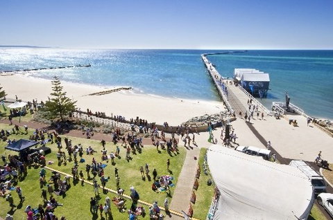 Busselton Jetty & Underwater Observatory Tour - Surfers Paradise Gold Coast 2