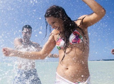 Airlie Beach Lagoon - Surfers Paradise Gold Coast 0
