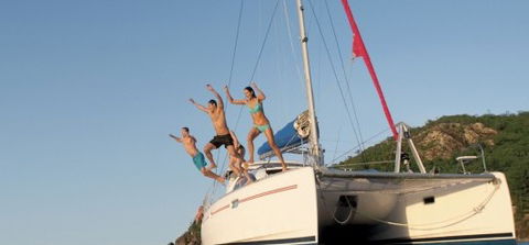 Airlie Beach Lagoon - Surfers Paradise Gold Coast 3